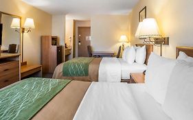 Quality Inn Near Mount Whitney  3*